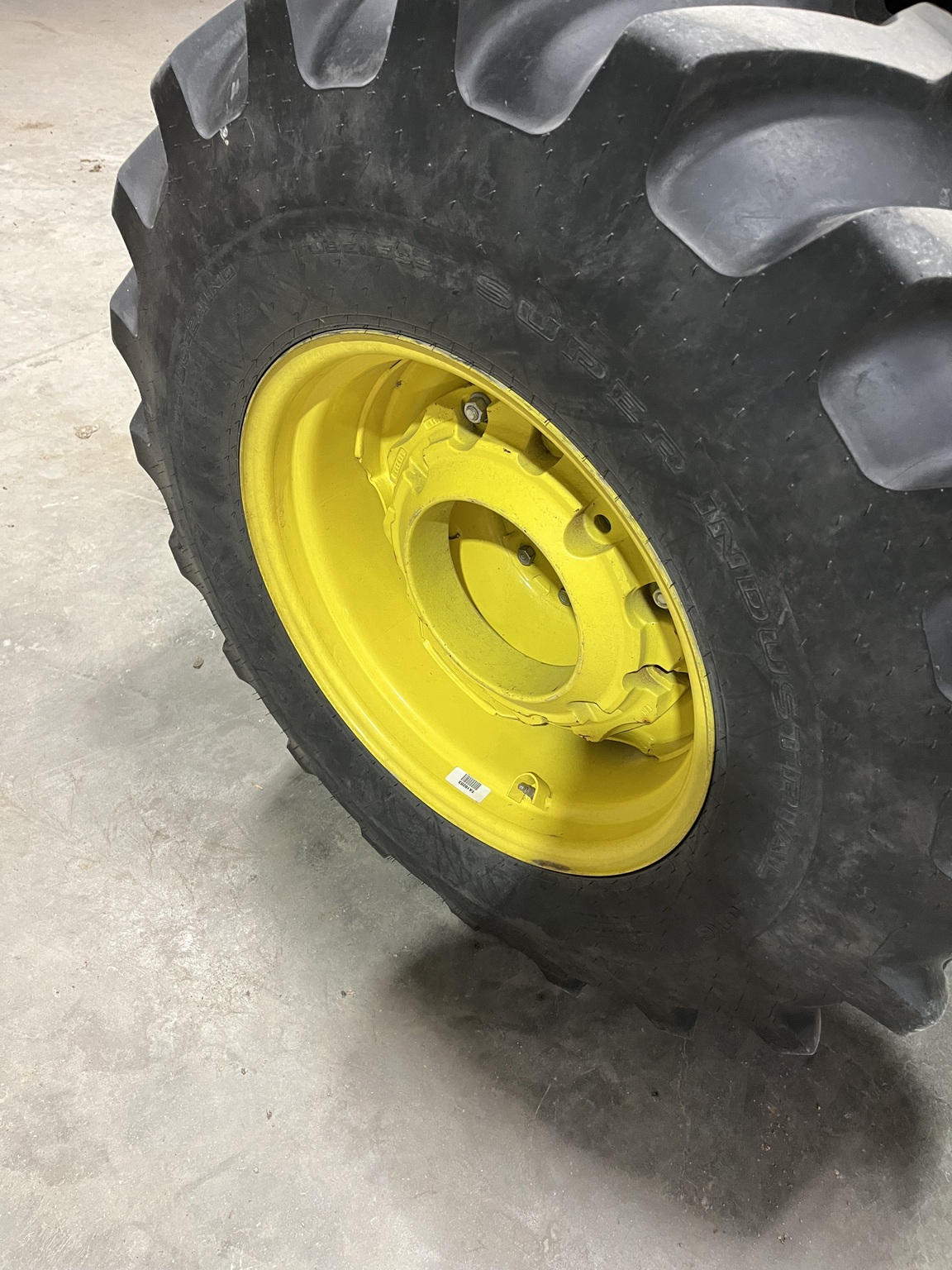 2023 John Deere 4066R Image 7