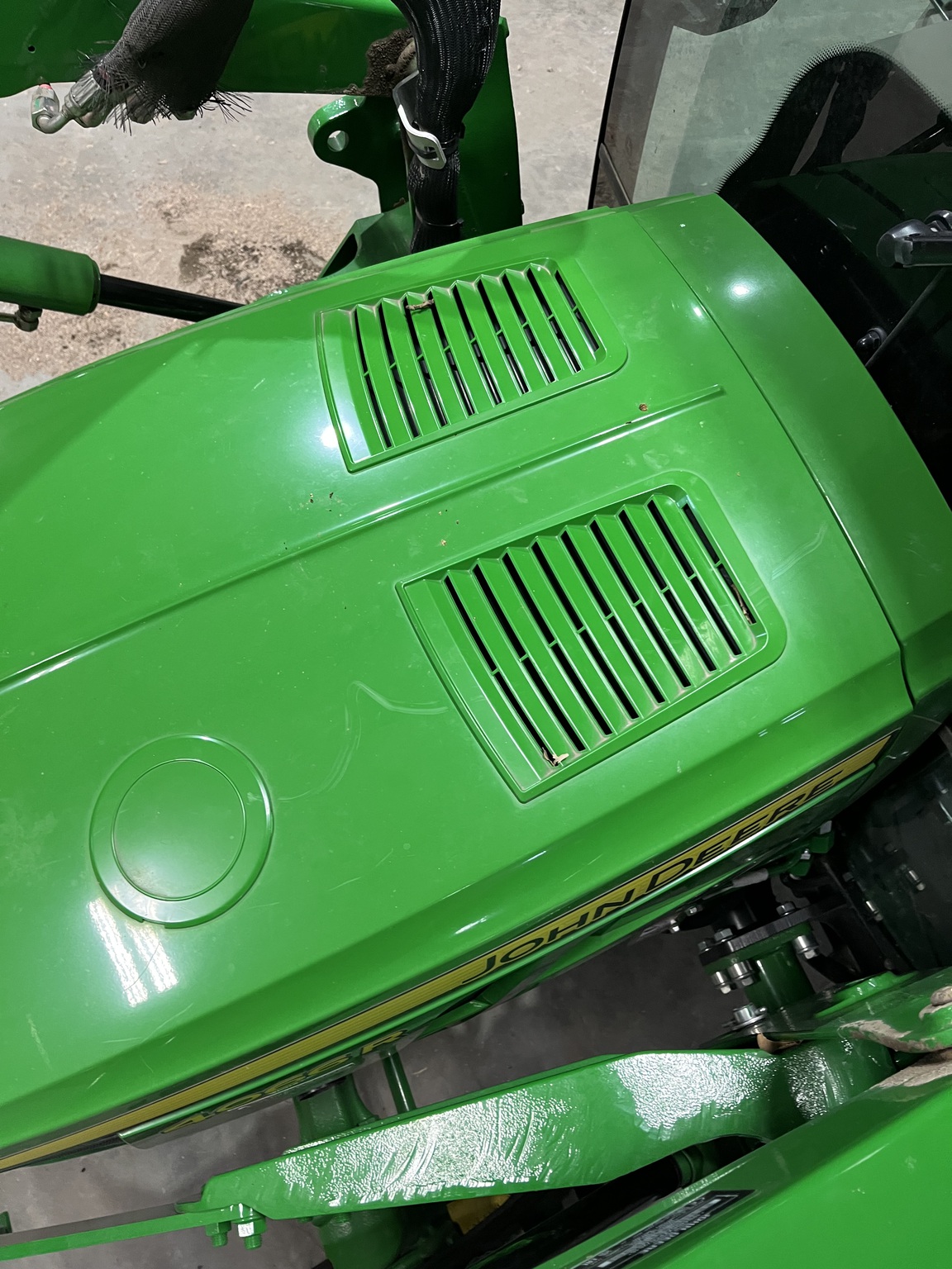 2023 John Deere 4066R Image 3