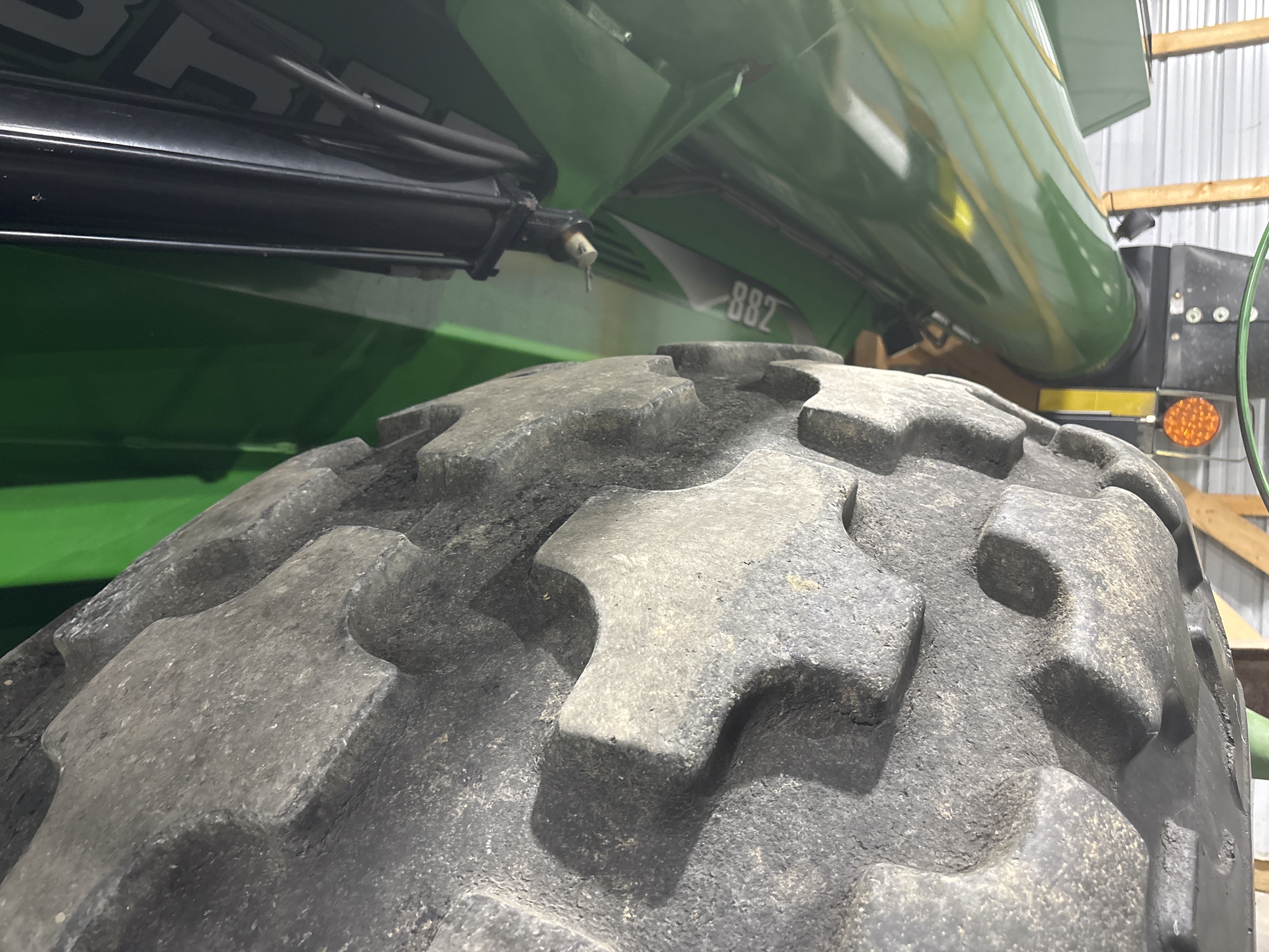 Used 2011 Brent 882 Grain Carts at Koenig Equipment in Anna, OH - PhotoXL9