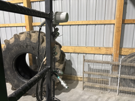 Used 2011 Brent 882 Grain Carts at Koenig Equipment in Anna, OH - Photo11