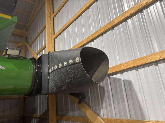 Used 2011 Brent 882 Grain Carts at Koenig Equipment in Anna, OH - Photo21