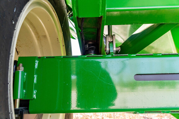 Used 2011 Brent 882 Grain Carts at Koenig Equipment in Anna, OH - Photo18