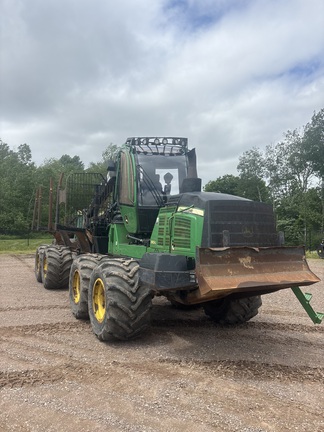 2017 John Deere 1110G