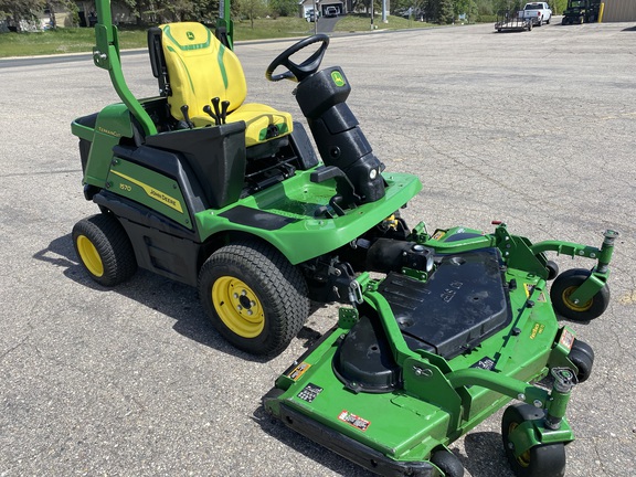  John Deere 1570