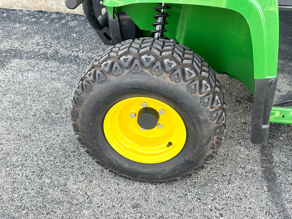 2024 John-Deere TX 4X2