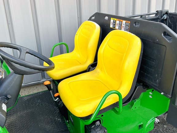 2024 John-Deere TX 4X2