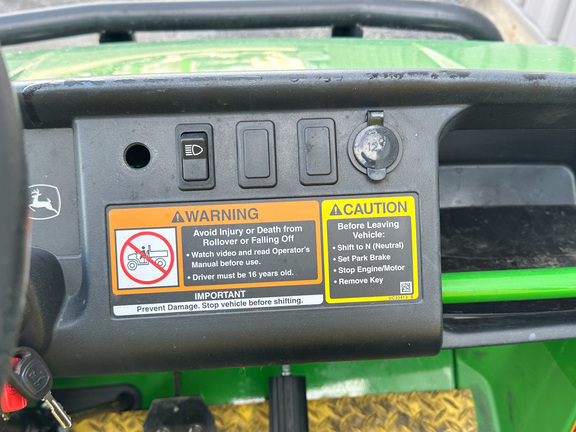 2024 John-Deere TX 4X2