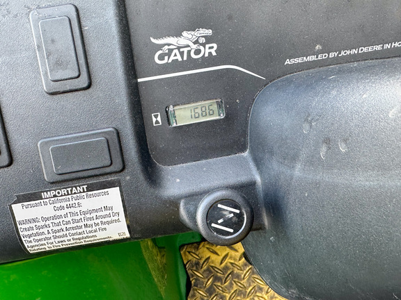 2024 John-Deere TX 4X2