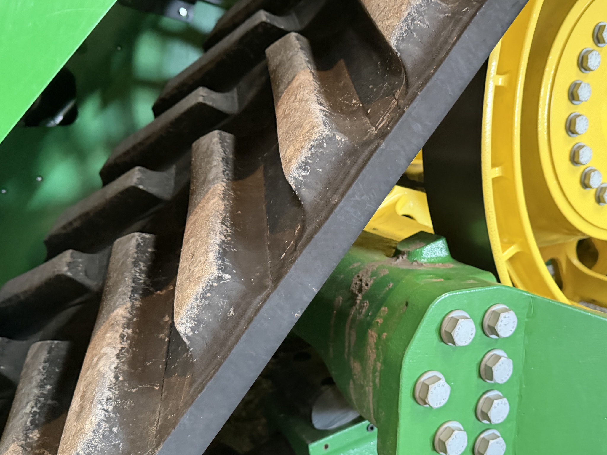  2023 John Deere 9RX 540 at Heritage Tractor in Lexington, IL