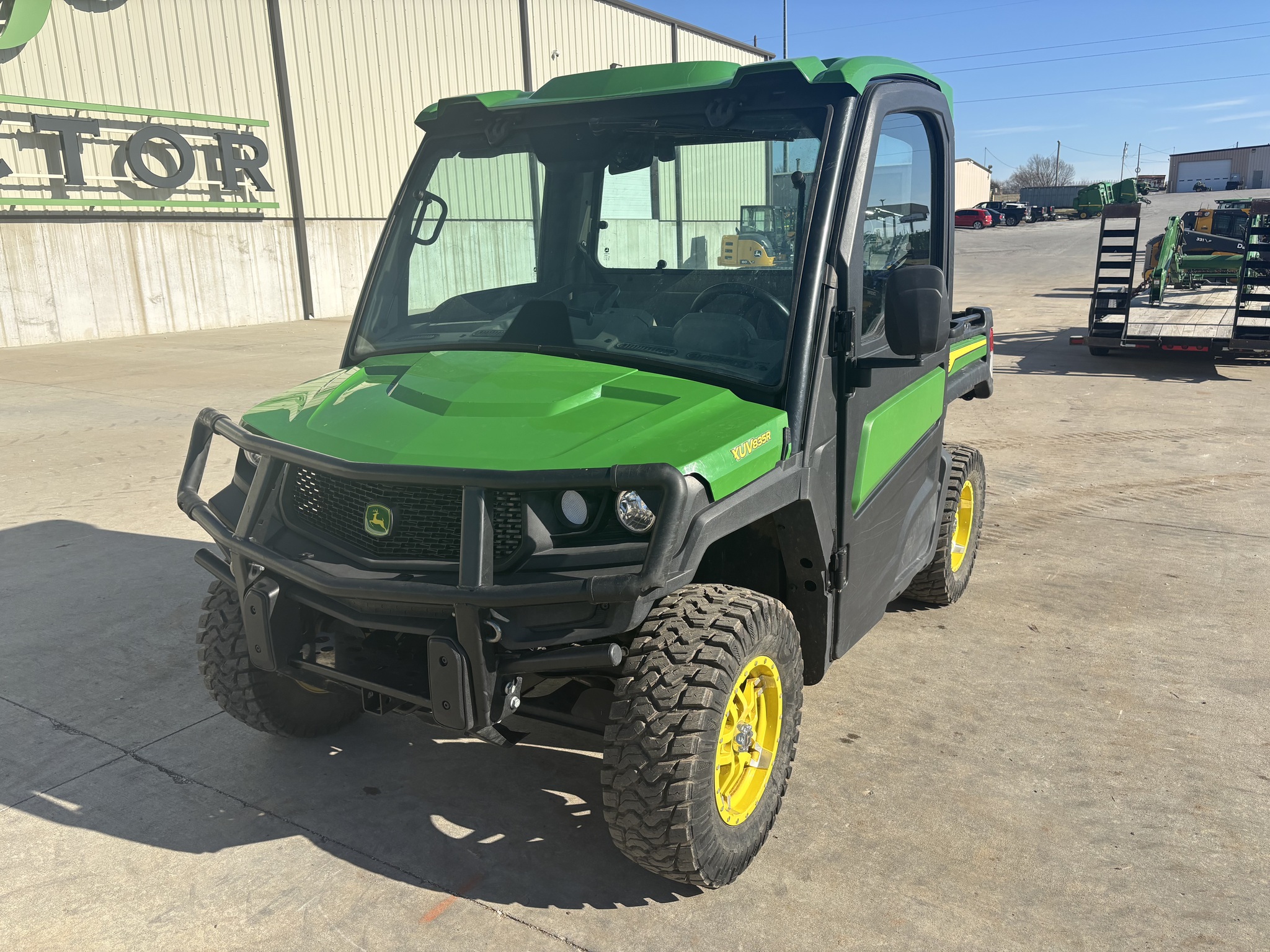  2023 John Deere XUV 835R at Heritage Tractor in Rogersville, MO