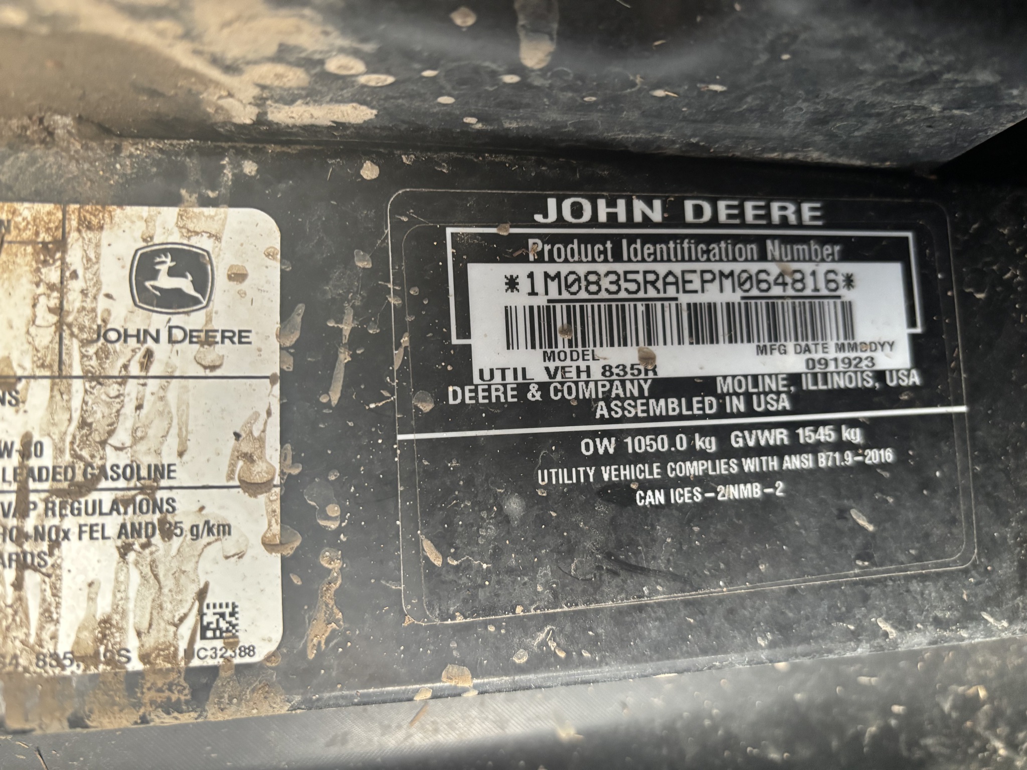 2023 John Deere XUV 835R at Heritage Tractor in Rogersville, MO