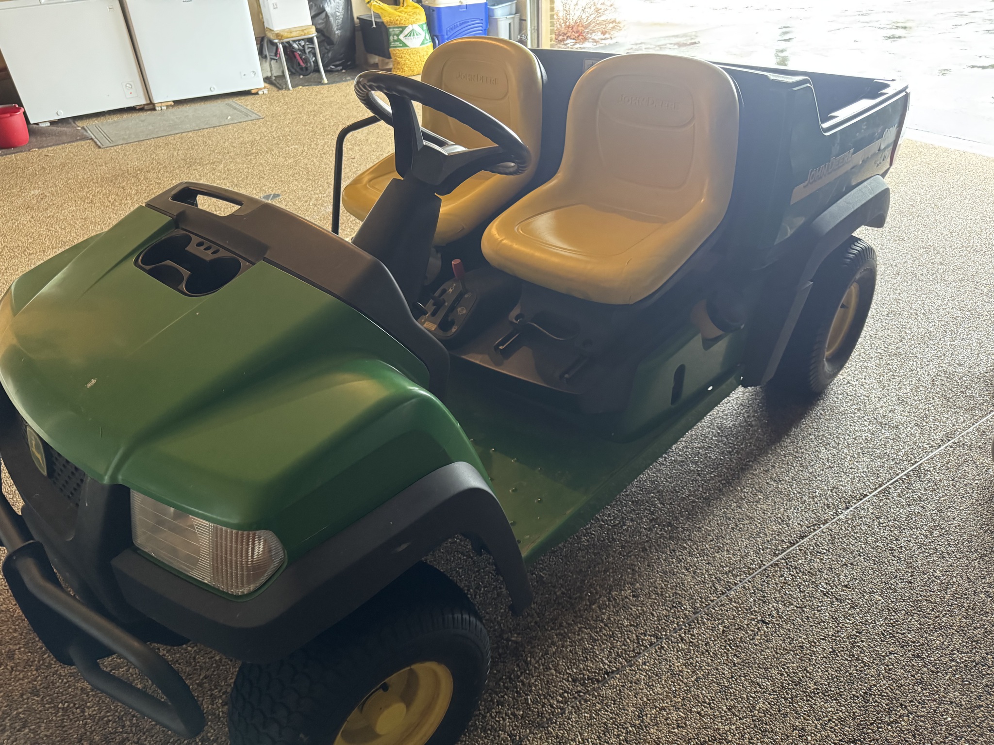 2005 John Deere CX Image 4