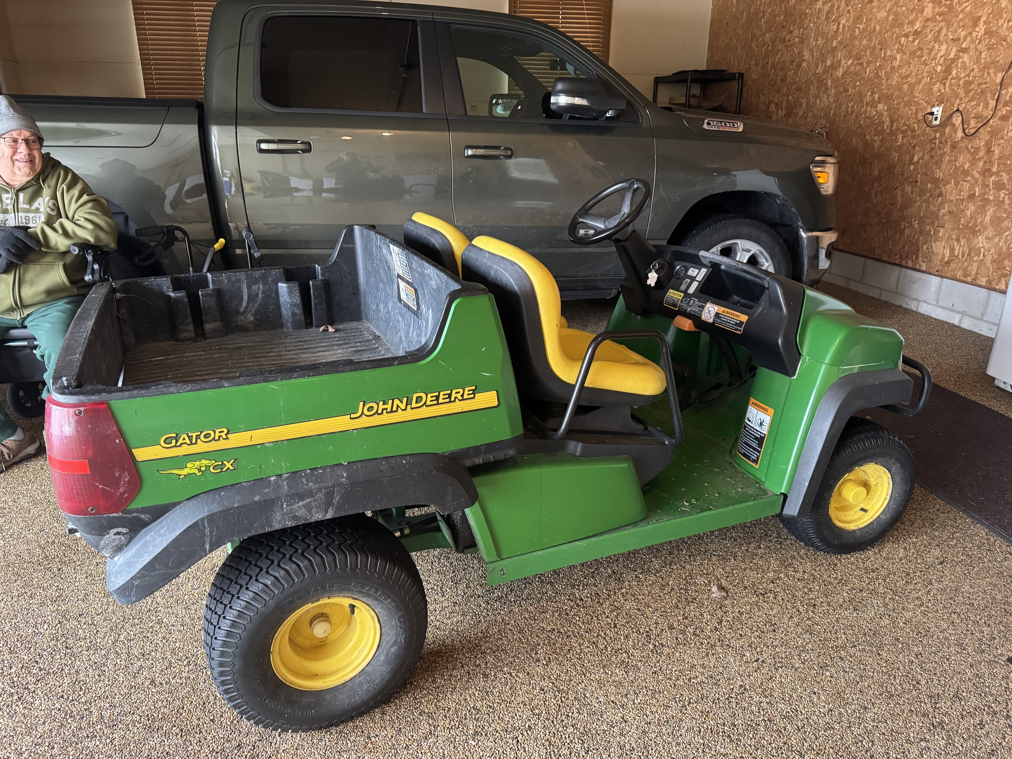 2005 John Deere CX Image 1