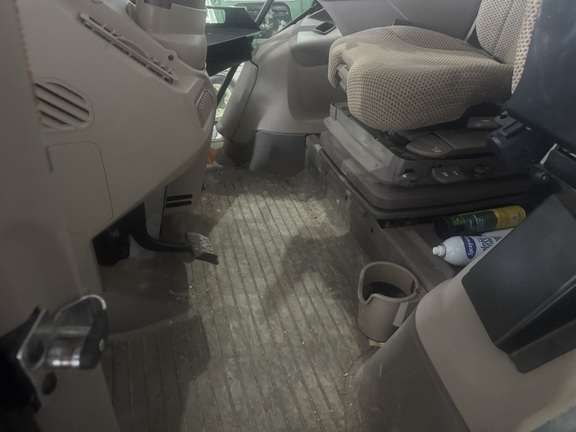 2024 John Deere 6R 145 - Photo18