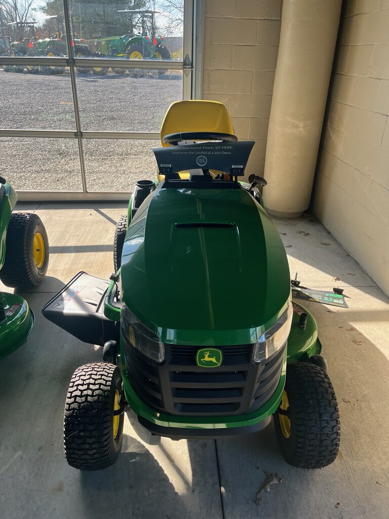 2025 John Deere S110 Image 3