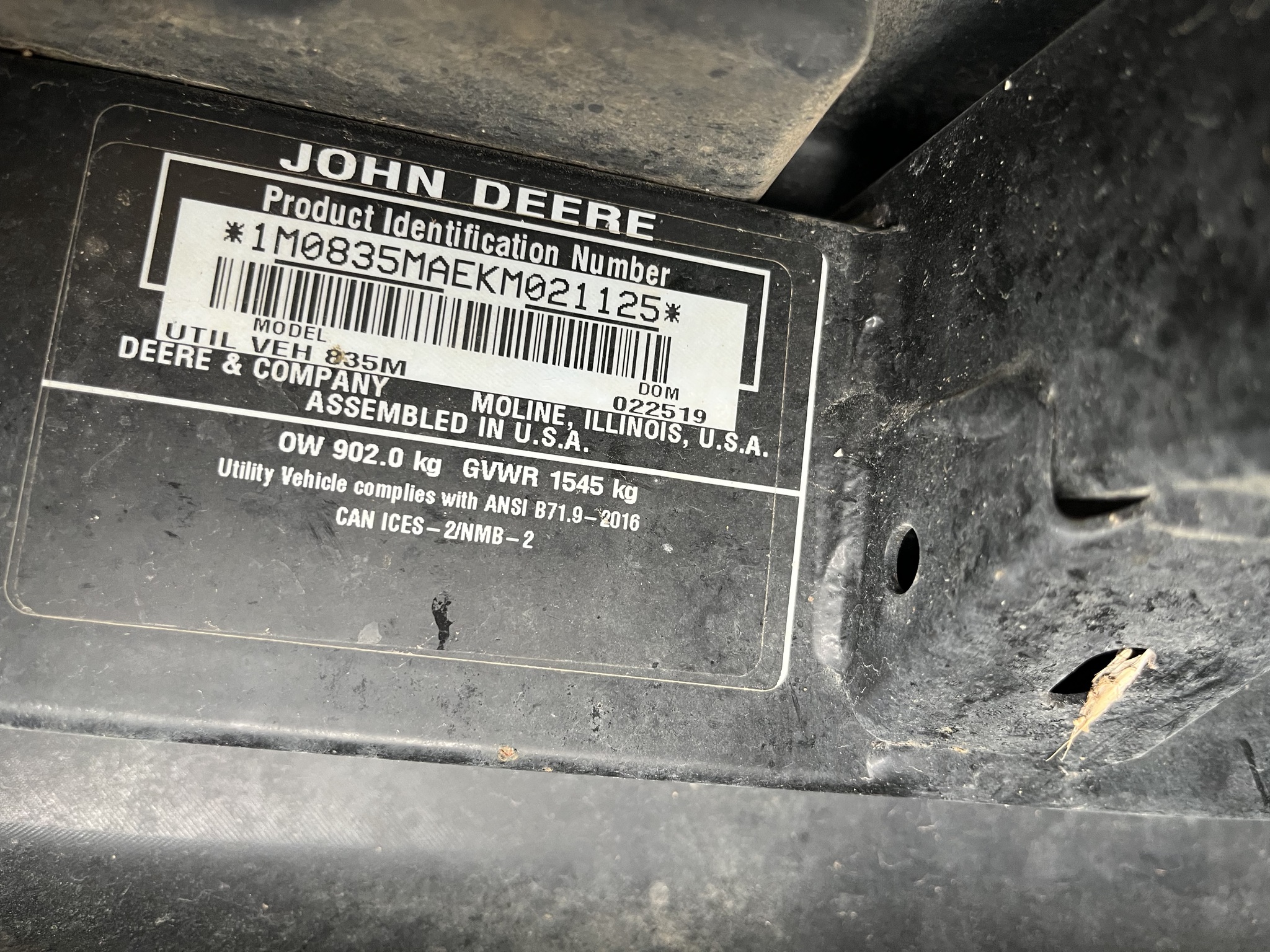  2019 John Deere XUV 835M at Heritage Tractor in Pittsburg, KS