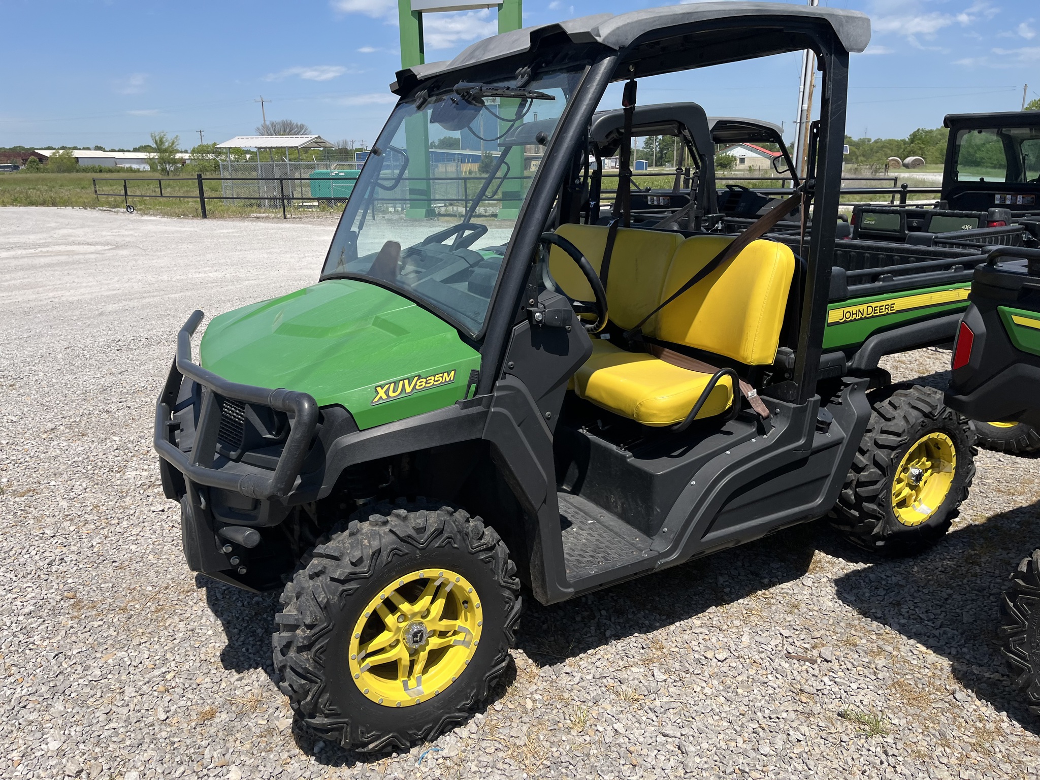  2019 John Deere XUV 835M at Heritage Tractor in Pittsburg, KS