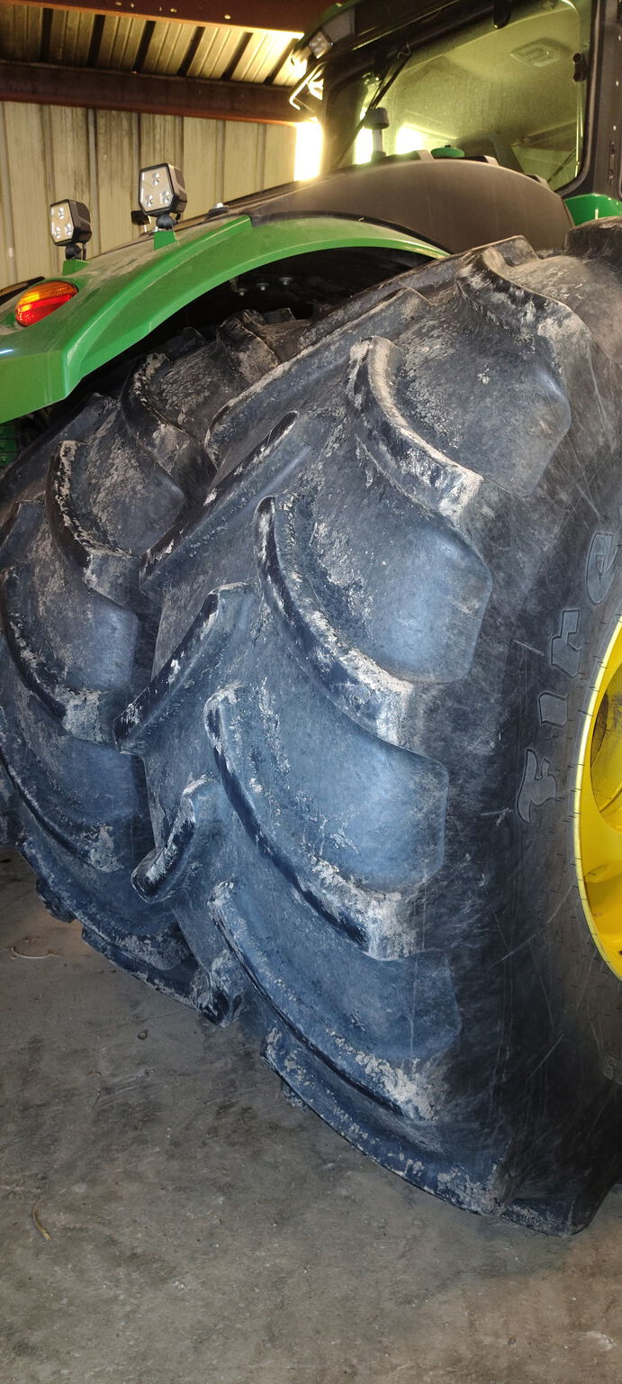 2022 John Deere 9R 590 Image 3