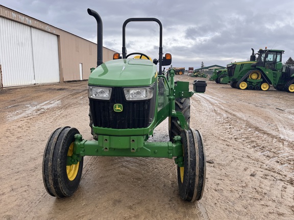 2018 John Deere 5045E - Photo2