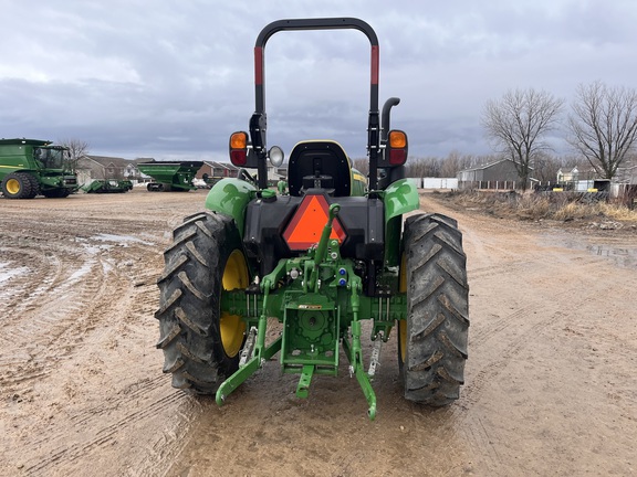 2018 John Deere 5045E - Photo6