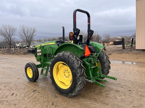 2018 John Deere 5045E - Photo7