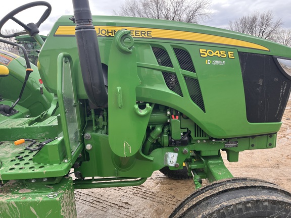 2018 John Deere 5045E - Photo29