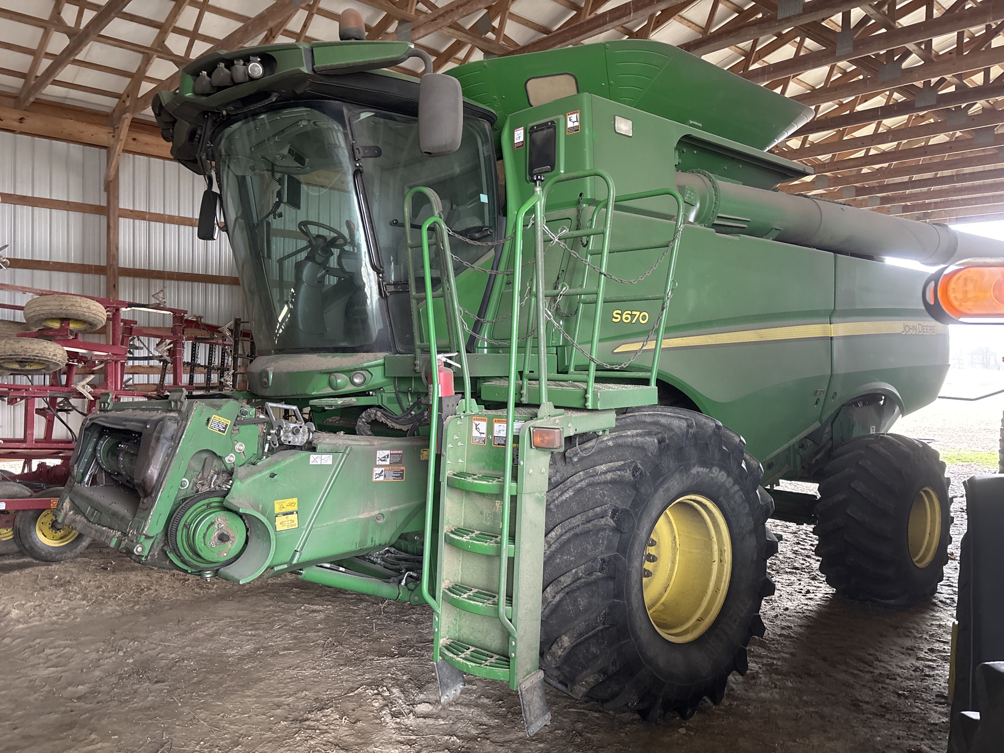 Used 2012 John Deere S670 Combines at Koenig Equipment in Urbana, OH - PhotoXL0
