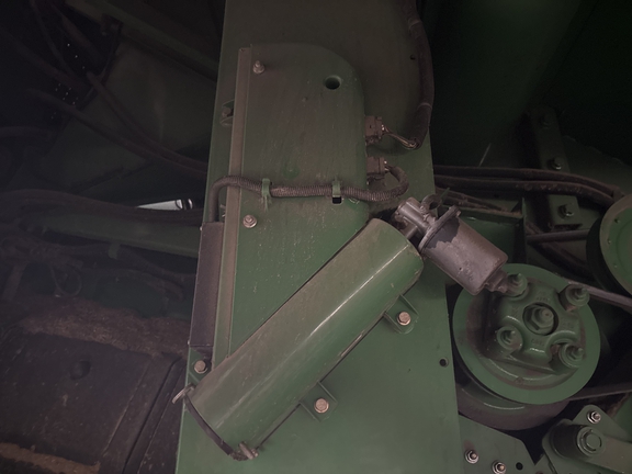 Used 2012 John Deere S670 Combines at Koenig Equipment in Urbana, OH - Photo17