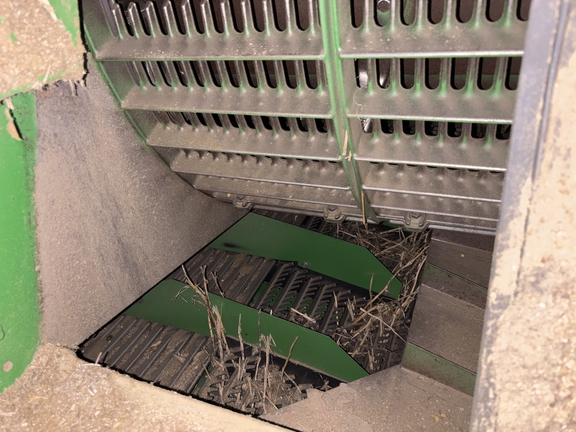 Used 2012 John Deere S670 Combines at Koenig Equipment in Urbana, OH - Photo23