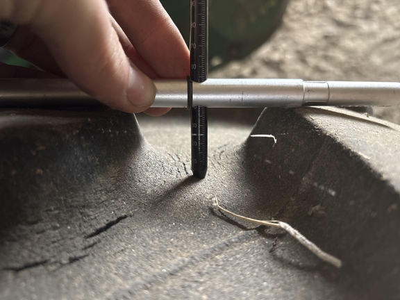 Used 2012 John Deere S670 Combines at Koenig Equipment in Urbana, OH - Photo41