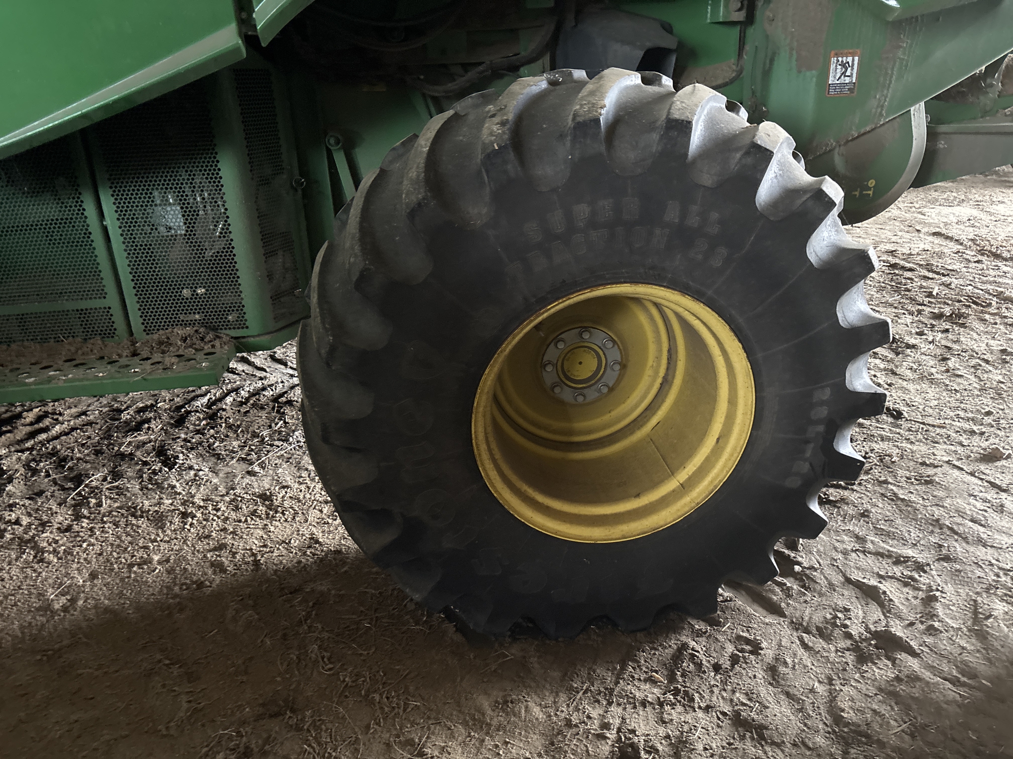 Used 2012 John Deere S670 Combines at Koenig Equipment in Urbana, OH - PhotoXL38