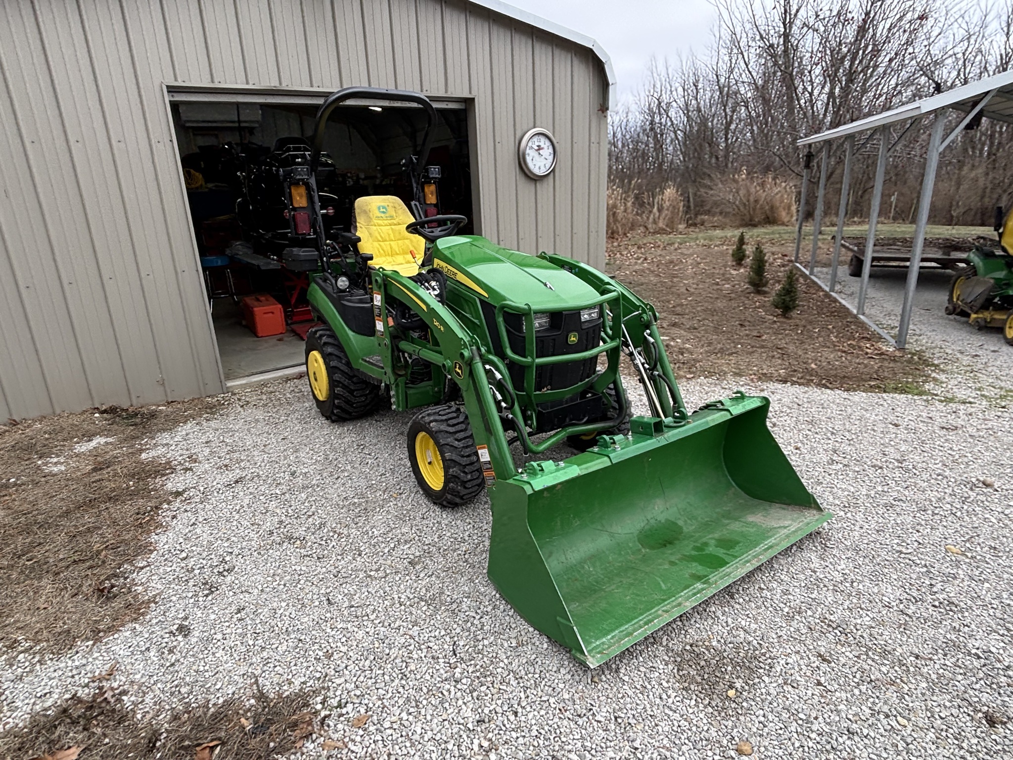  2023 John Deere 1025R at Heritage Tractor in Bloomington, IL