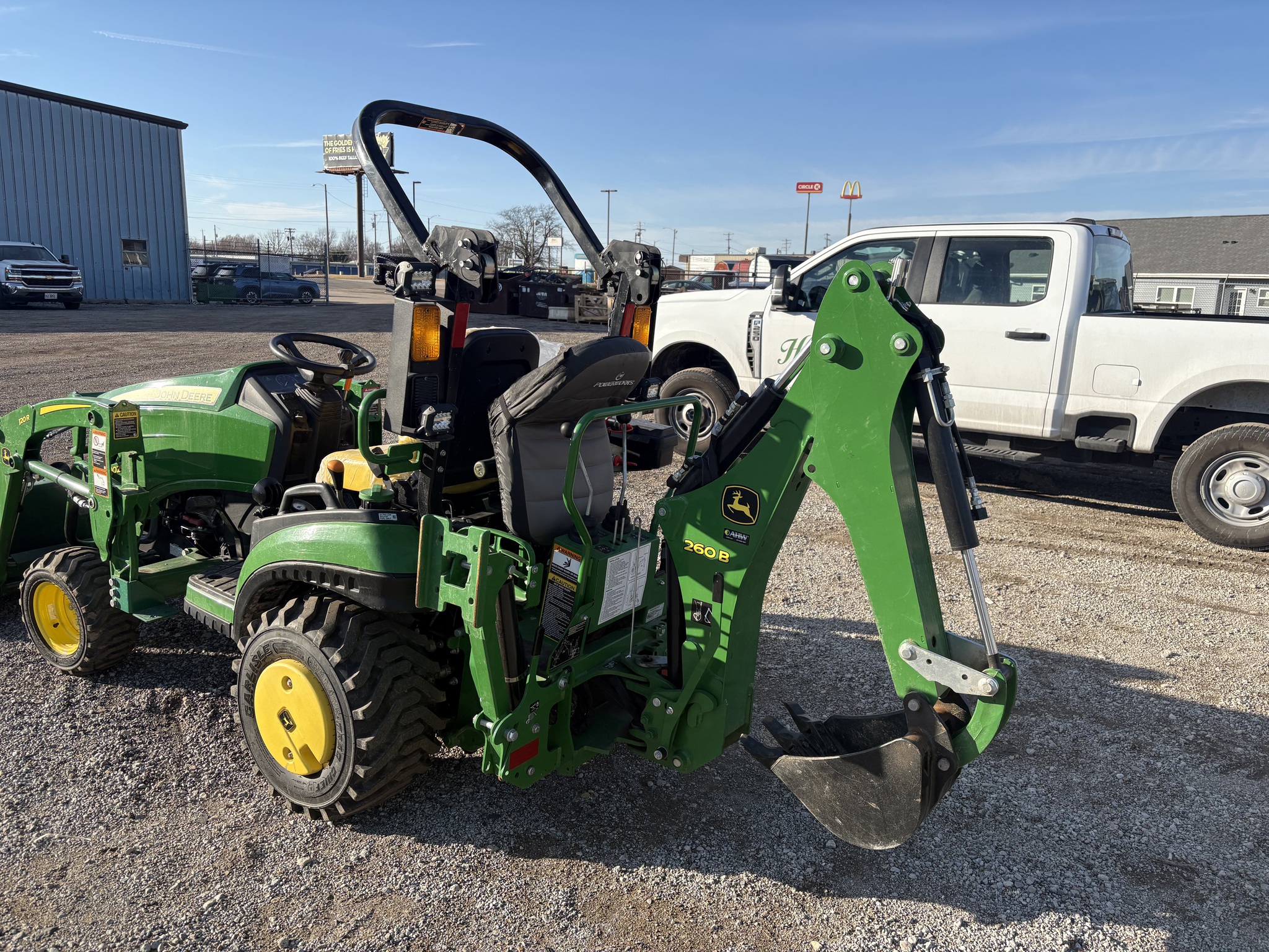  2023 John Deere 1025R at Heritage Tractor in Bloomington, IL