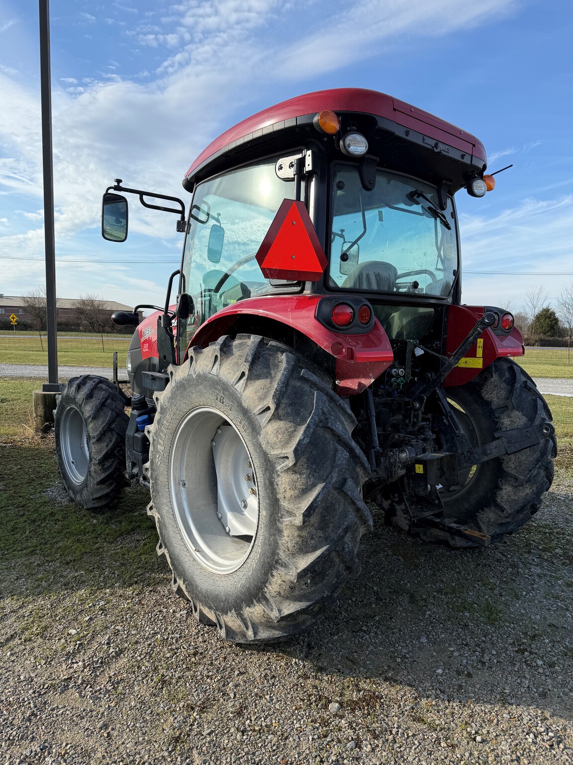 2023 Case IH 105A Image 3