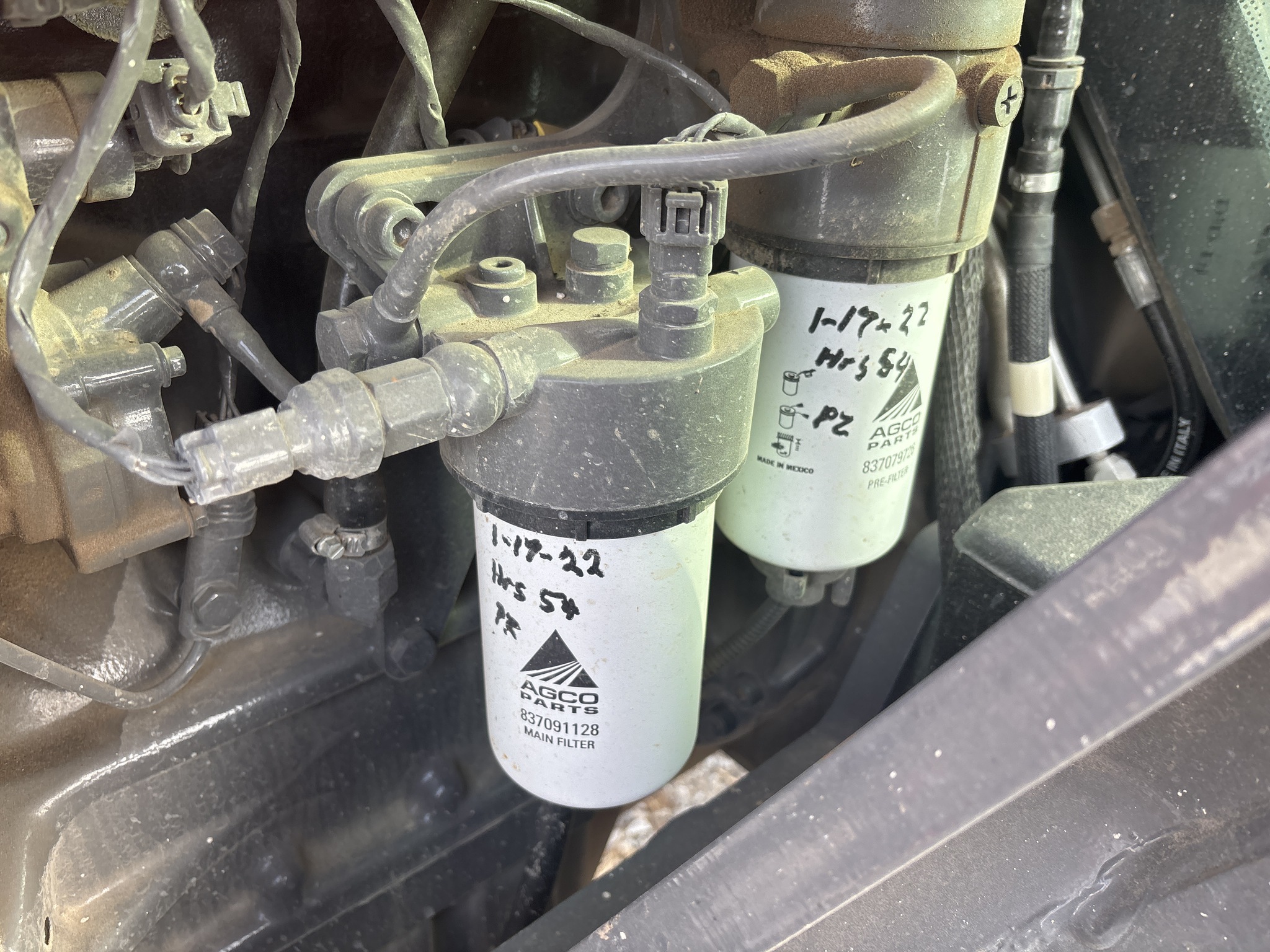 Used 2021 Massey Ferguson 4707 Utility Tractors at Koenig Equipment in Franklin, IN - PhotoXL9