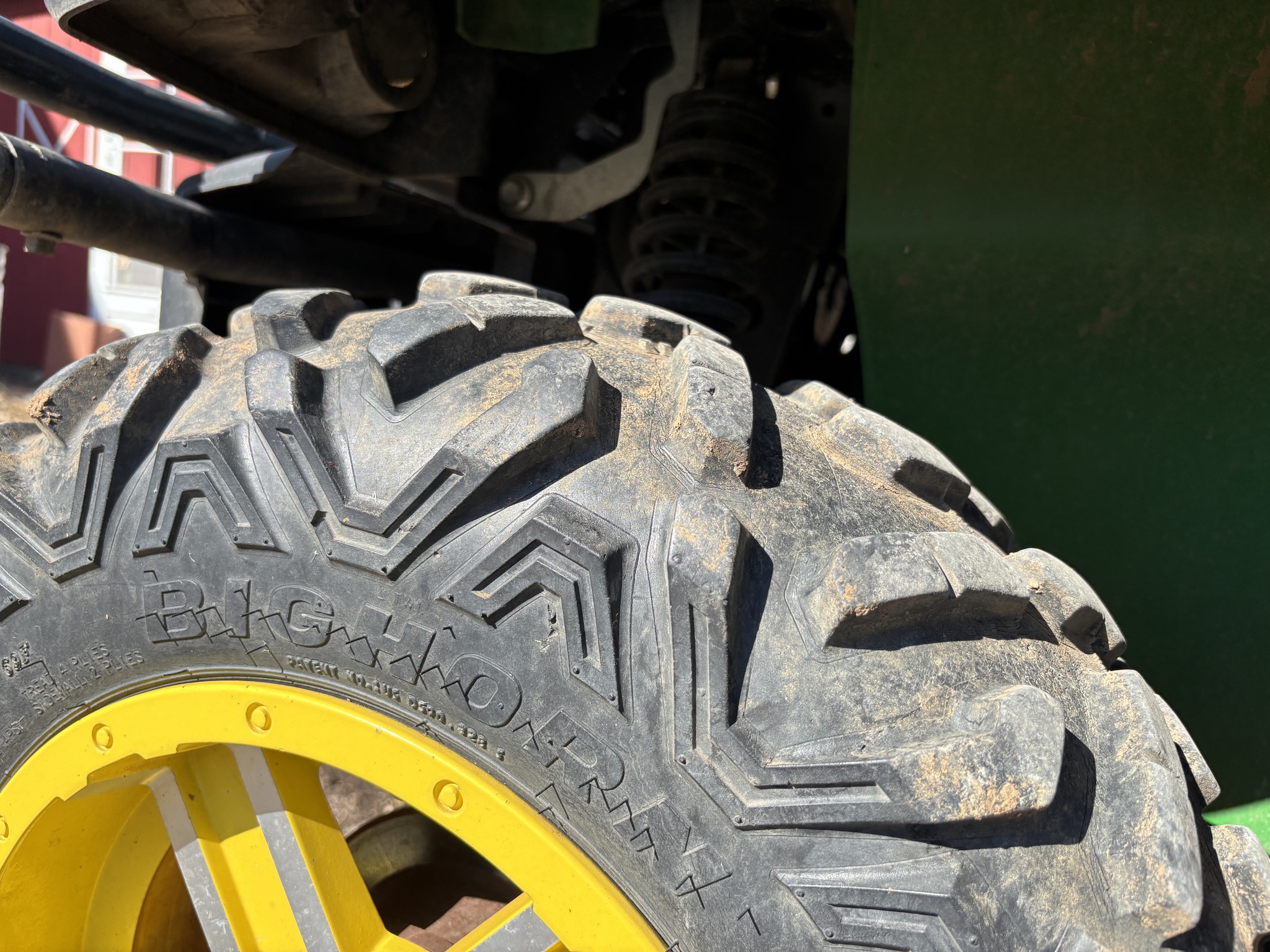  2016 John Deere XUV 825I GREEN at Heritage Tractor in Baldwin City, KS