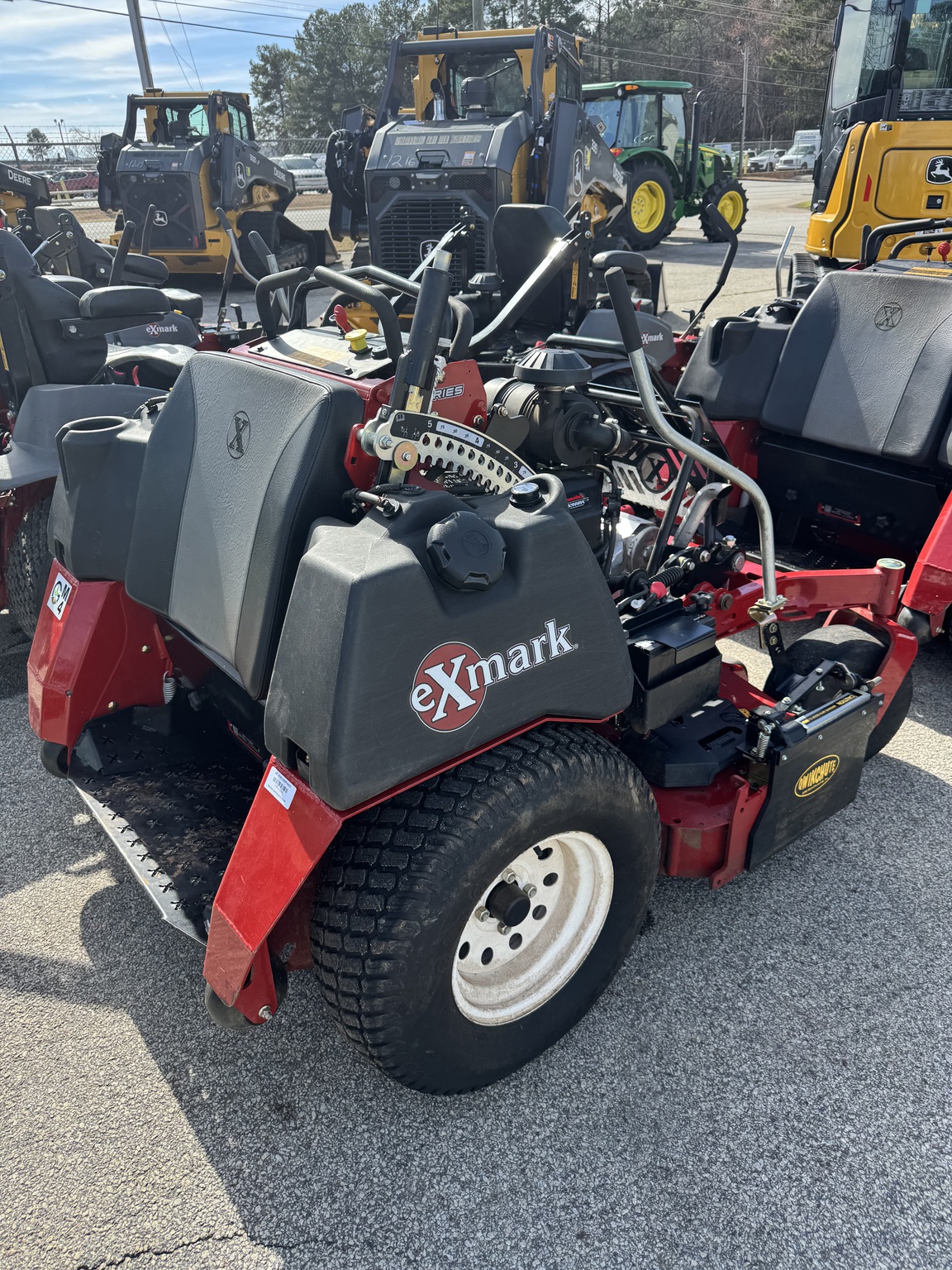 2025 Exmark VERTEX X Image 2