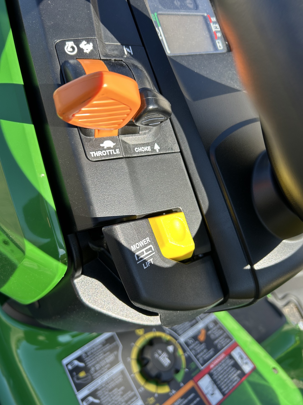 2026 John Deere X330 Image 11