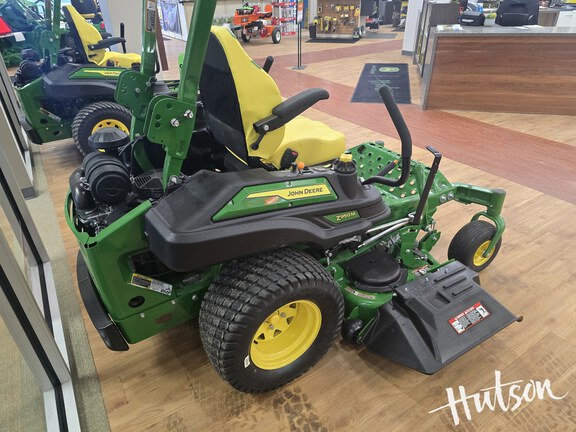 Photo of 2025 John Deere Z950M