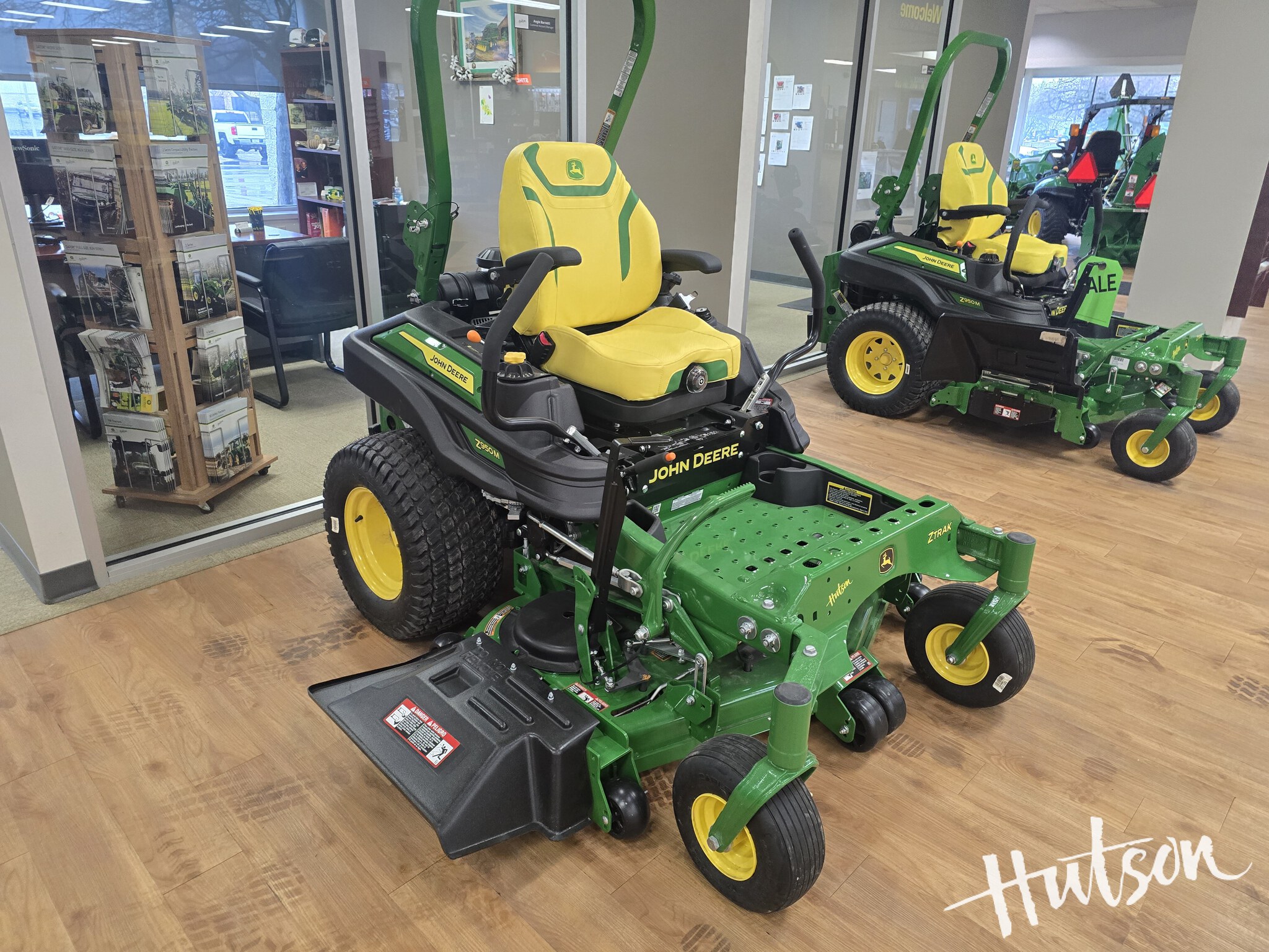 2025 John Deere Z950M