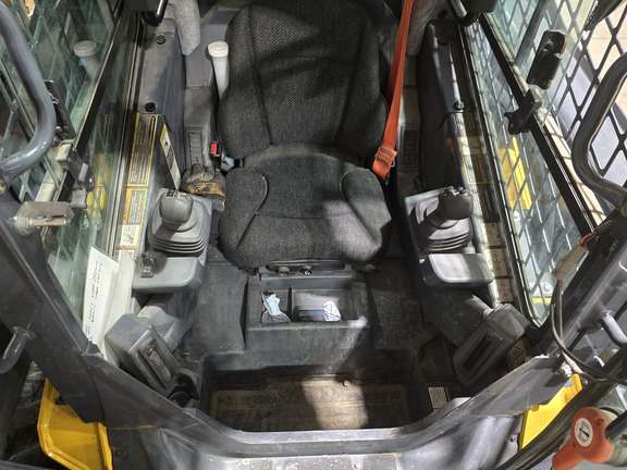 2019 John Deere 320G - Photo6