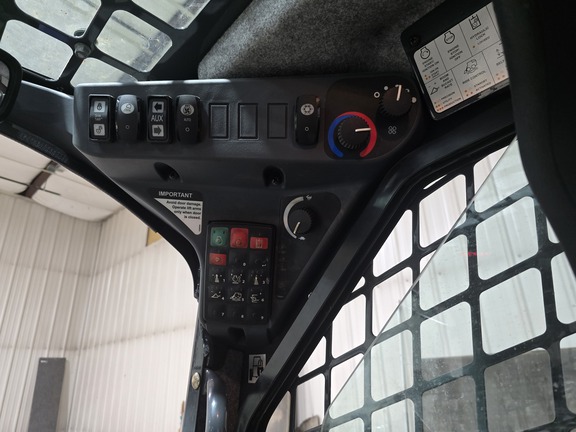 2019 John Deere 320G - Photo9