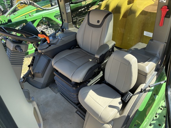 2025 John Deere 408R Photo 5