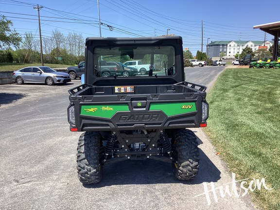 Photo of 2025 John Deere XUV 875M