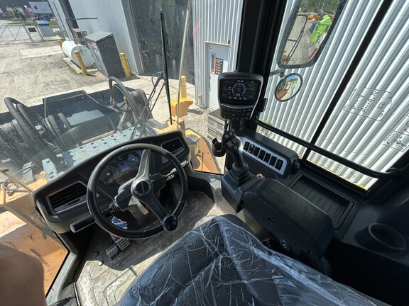 2018 Hyundai 955TM