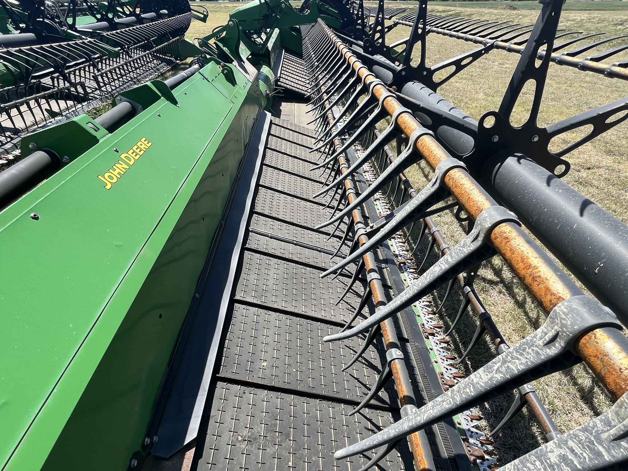 2024 John Deere HD35R Image 6