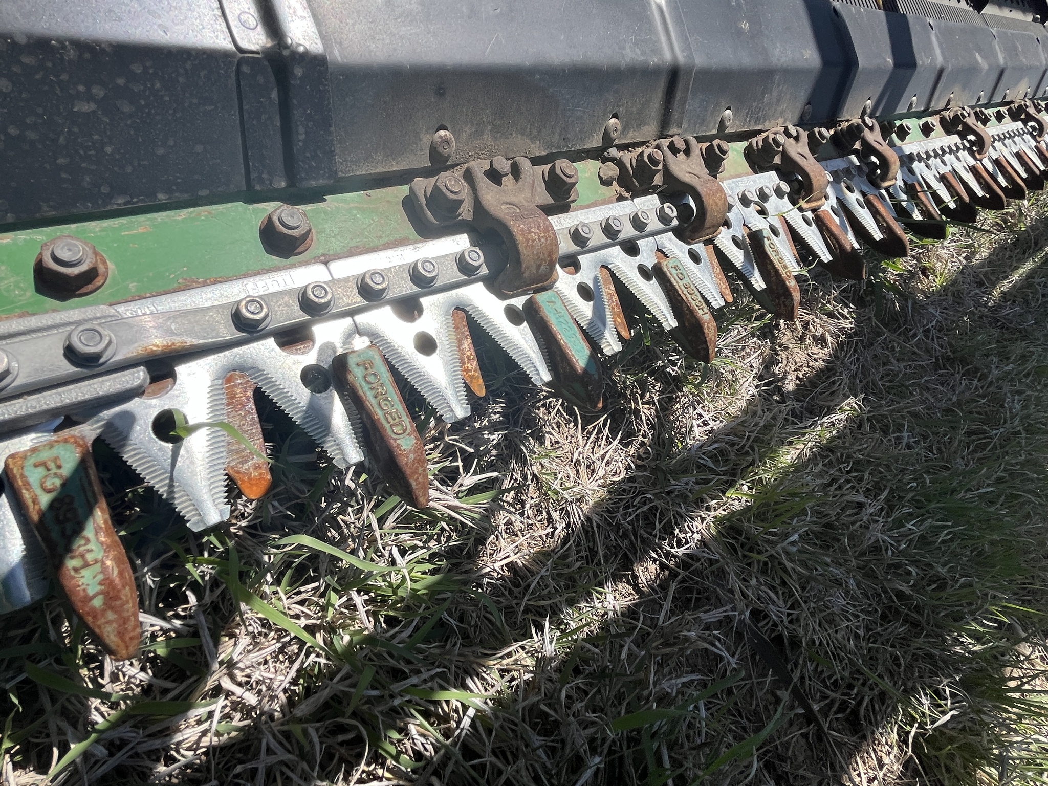 2024 John Deere HD35R Image 8