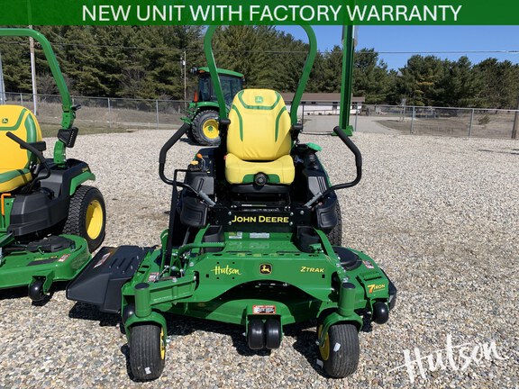 Photo of 2025 John Deere Z994R