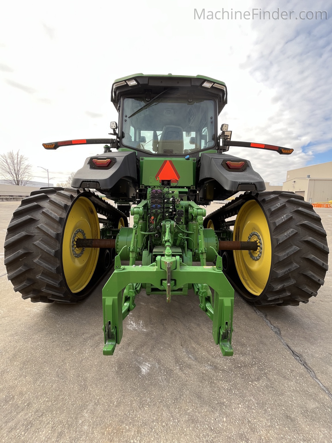 Used 2024 John Deere 8RT 370 Track Tractors at Koenig Equipment in Anna, OH - PhotoXL1