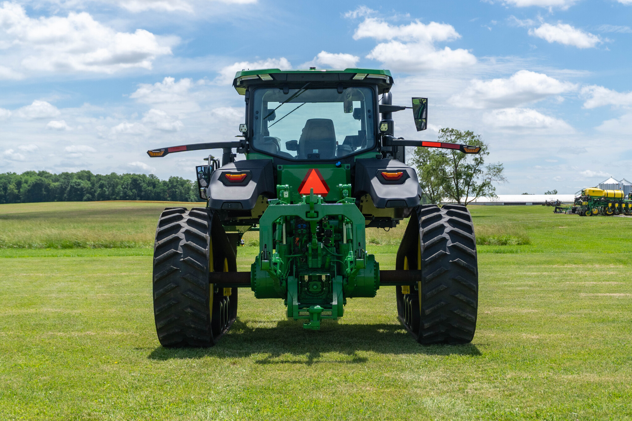 Used 2024 John Deere 8RT 370 Track Tractors at Koenig Equipment in Anna, OH - PhotoXL3